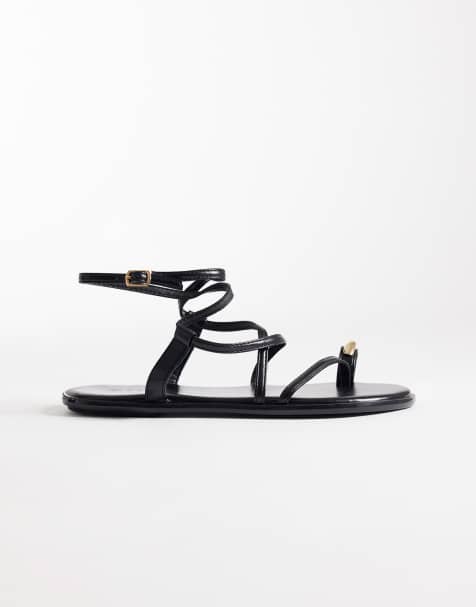 SEQWL Wide Fit - Sandali bassi neri con fascette e decorazioni tonalità oro a pianta larga - view 1