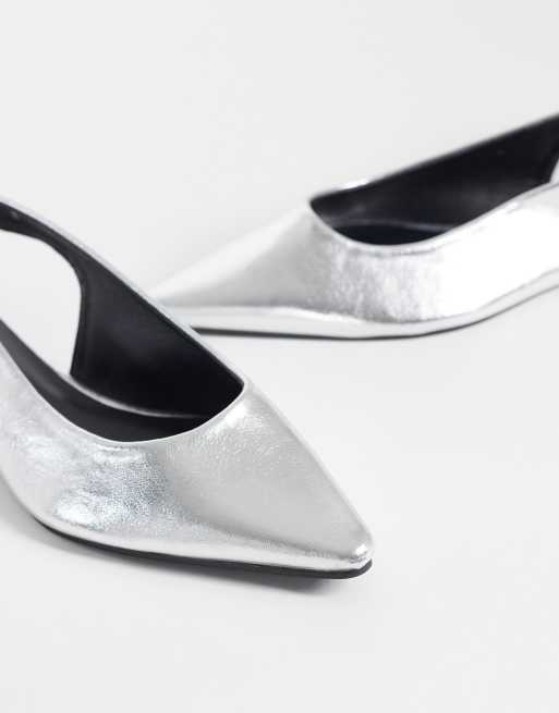 SEQWL Wide Fit Scar sling back pointed ballet flats in silver, 3 of 4
