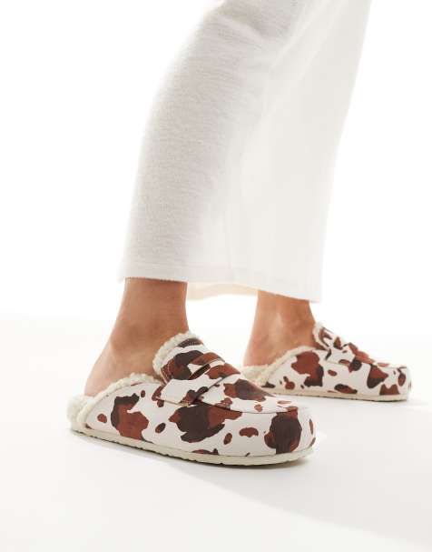 SEQWL Wide Fit - Soda - Muiltjes met imitatiebontvoering in koeienprint - view 1