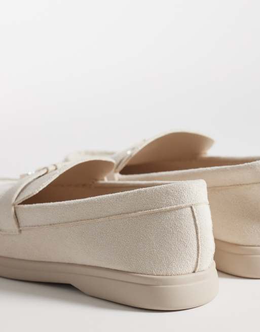 SEQWL Wide Fit tassel trim loafer in cream faux suede, 3 of 4