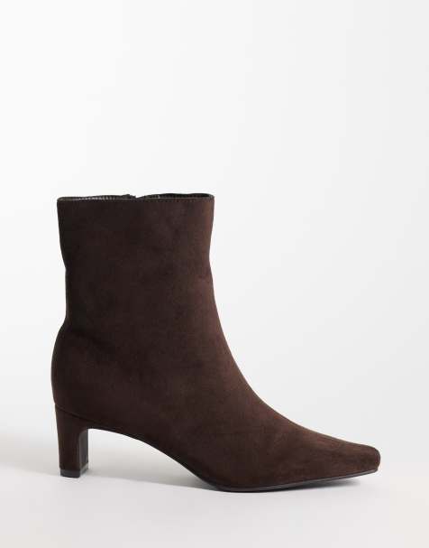 SEQWL Woody ankelboots i mockaimitation med taxklack och spetsig tå i chokladbrunt - view 1