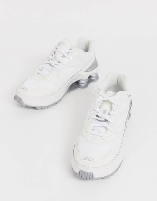 nike shox enigma 9000 beige