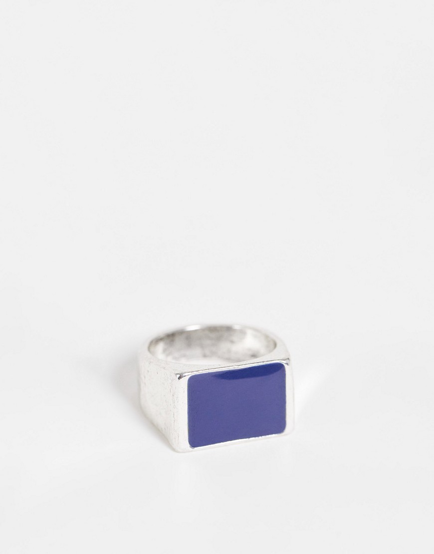 фото Серебристое кольцо-печатка с эмалированной вставкой темно-синего цвета designb-серебряный designb london