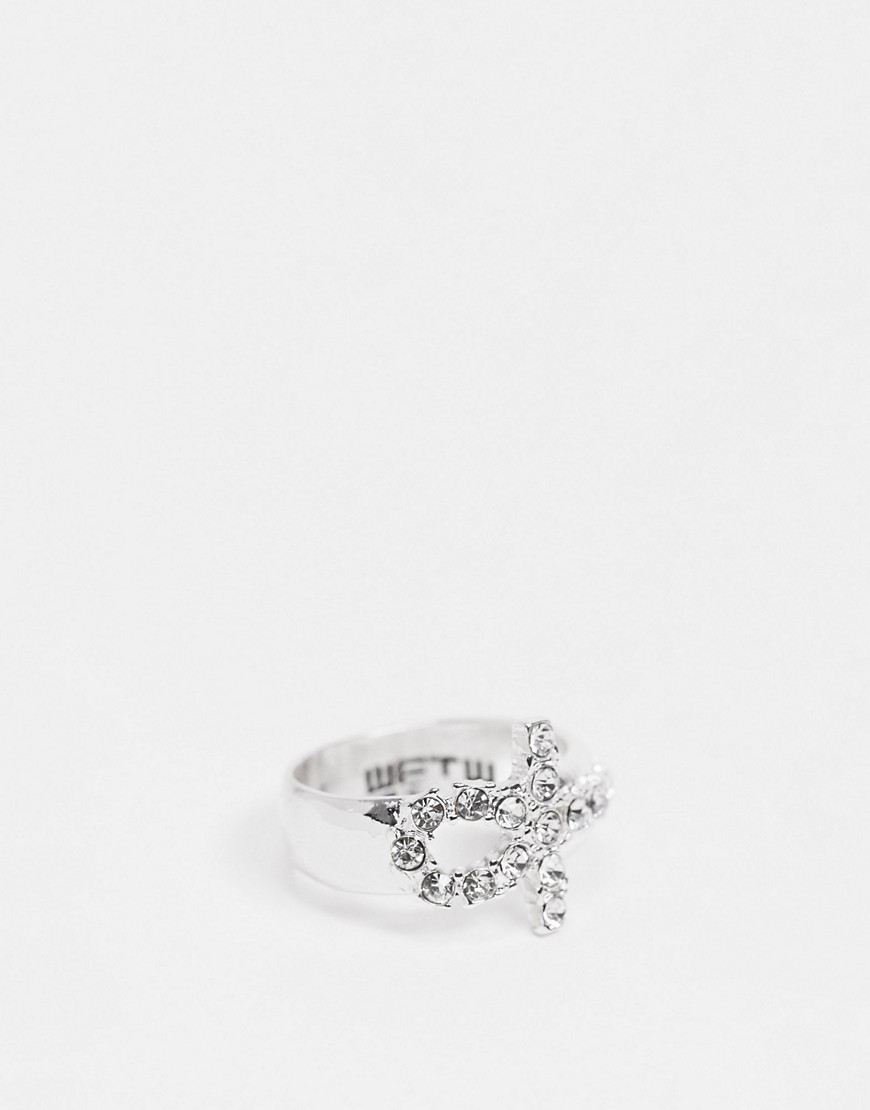 фото Серебристое кольцо с отделанным стразами анкхом wftw-серебристый