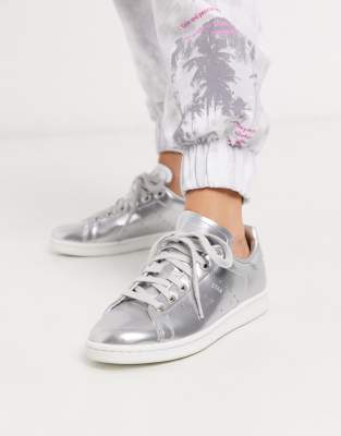 фото Серебристые кроссовки adidas originals stan smith-серебряный