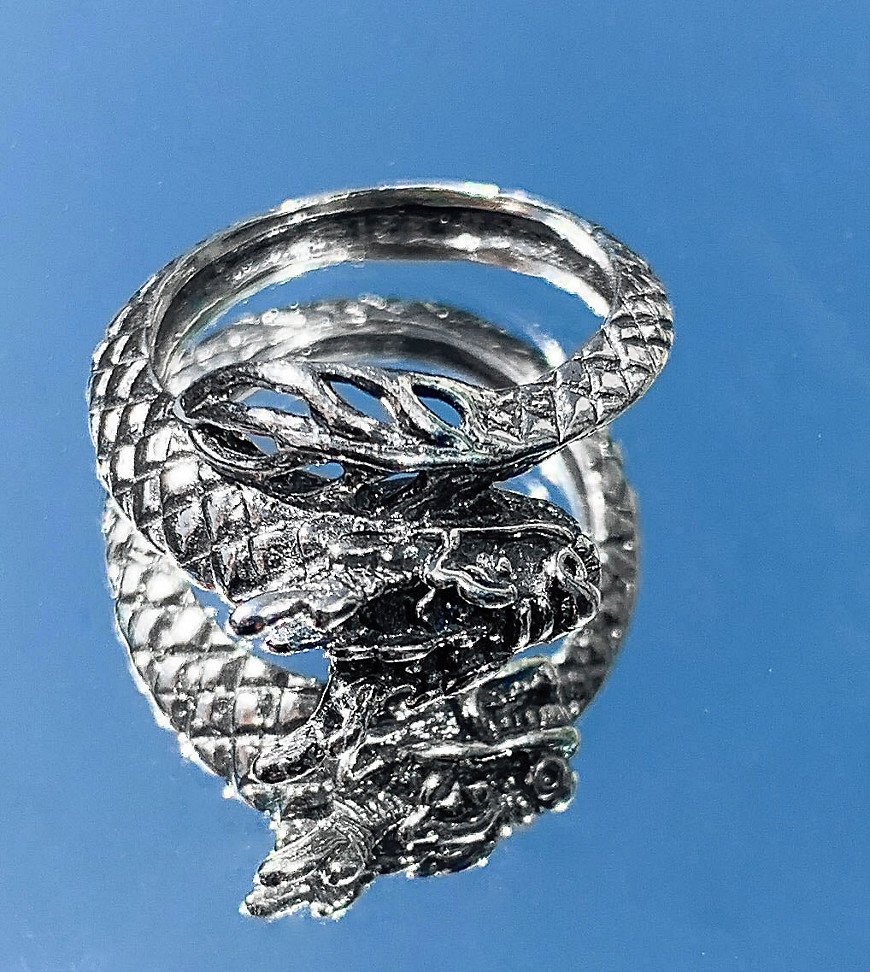 фото Серебряное кольцо с дизайном "драконы" asos design-серебряный