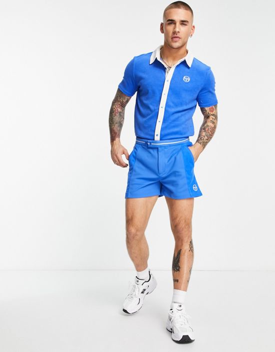 https://images.asos-media.com/products/sergio-tacchini-logo-shorts-in-blue/202698027-3?$n_550w$&wid=550&fit=constrain