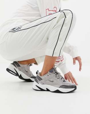 nike m tekno