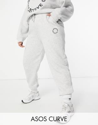 Серые меланжевые oversized-джоггеры с логотипом ASOS Weekend Collective Curve-Серый