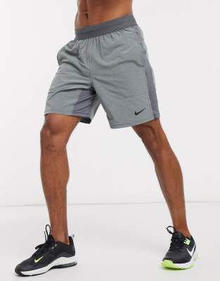 Серые шорты Nike Dri Fit Flex