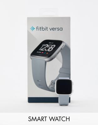 фото Серые смарт-часы fitbit versa-серый