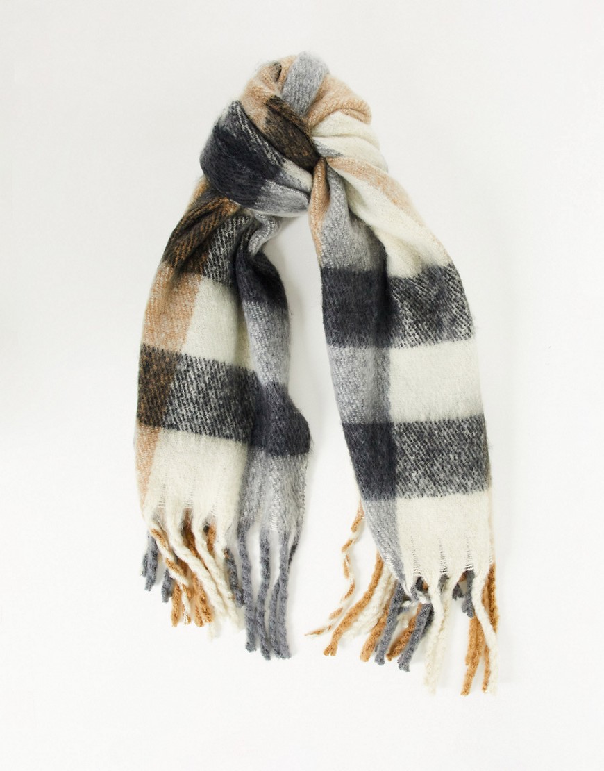 Серый и бежевый шарф-одеяло в клетку ASOS DESIGN-Разноцветный