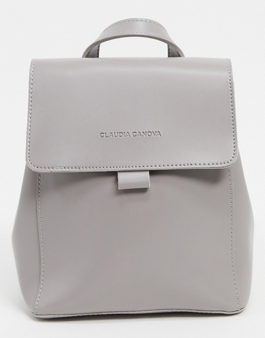 фото Серый маленький рюкзак с откидным клапаном claudia canova