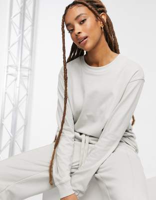 Худи и свитшоты  Asos Серый oversized-свитшот унисекс из органического хлопка от комплекта Bershka