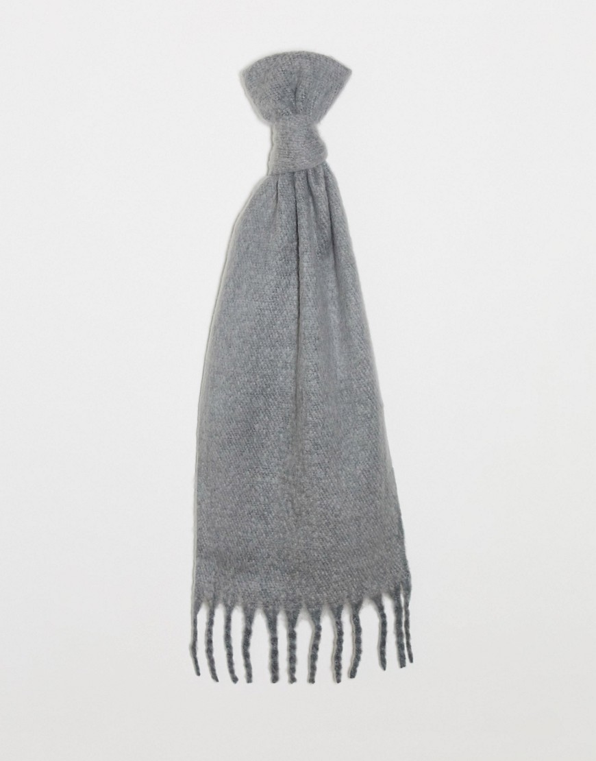 фото Серый шарф с кисточками vero moda