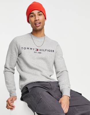 фото Серый свитшот с логотипом на груди tommy hilfiger