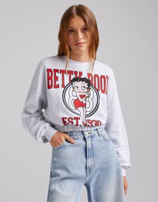 фото Серый свитшот с надписью "betty boop" bershka