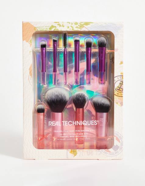 Set de brochas de maquillaje pequeñas Travel Fantasy de Real Techniques (ahorra un 52%) - view 1