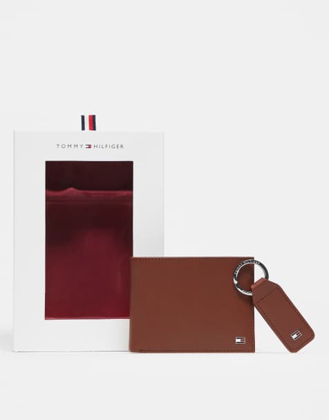 Set de regalo de cartera y llavero marrones de Tommy Hilfiger - view 1