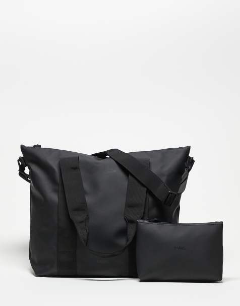 Set negro de bolso tote y neceser impermeable 50030 de Rains - view 1