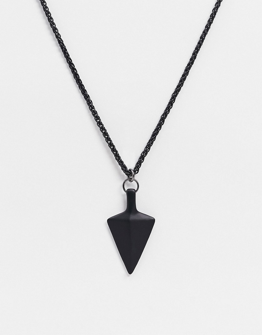 Seven London arrowhead pendant in black