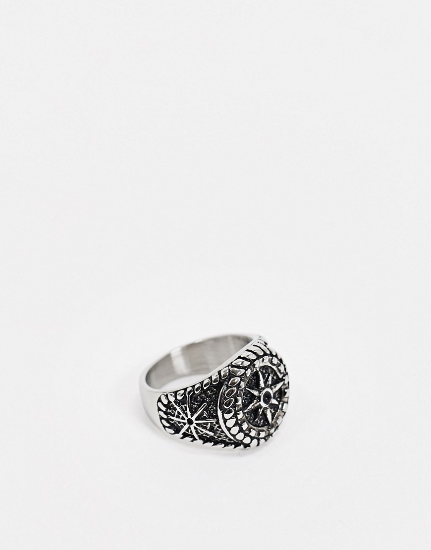 Seven London signet pinky ring with engraved detail in silver