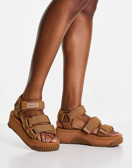 Shaka Neo Bungy platform sandals with double strap in tan