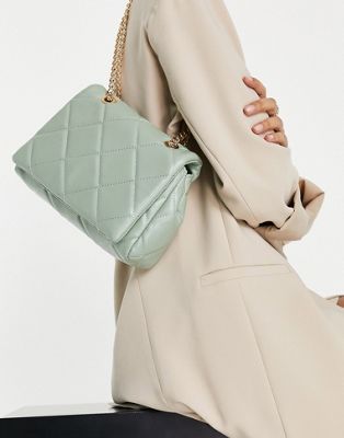 фото Шалфейно-зеленая стеганая ромбами сумка на плечо asos design-зеленый цвет