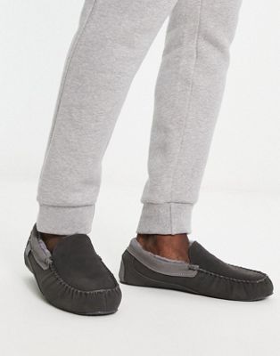 Sheepskin by Totes contrast moccasin slipper in gray - Click1Get2 Deals