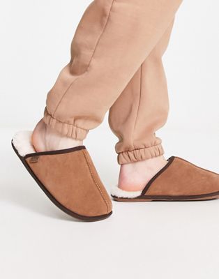 Sheepskin by Totes Contrast Mule in Chestnut