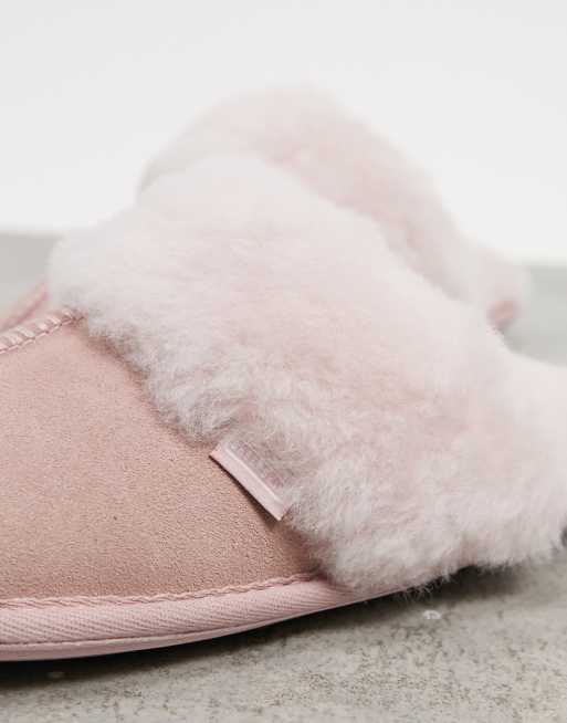 Totes sheepskin best sale mule slippers