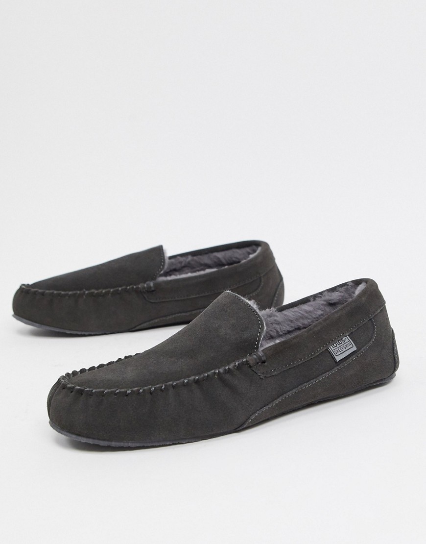 Sheepskin by Totes suede moccasin slippers in gray-Grey