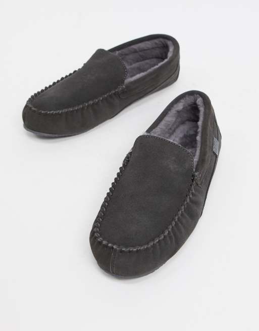 Totes suede best sale moccasin slippers