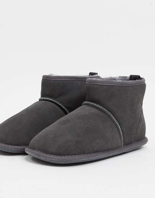 Sheepskin by Totes Boot Slippers in chestnut-brown - ASOS Outlet