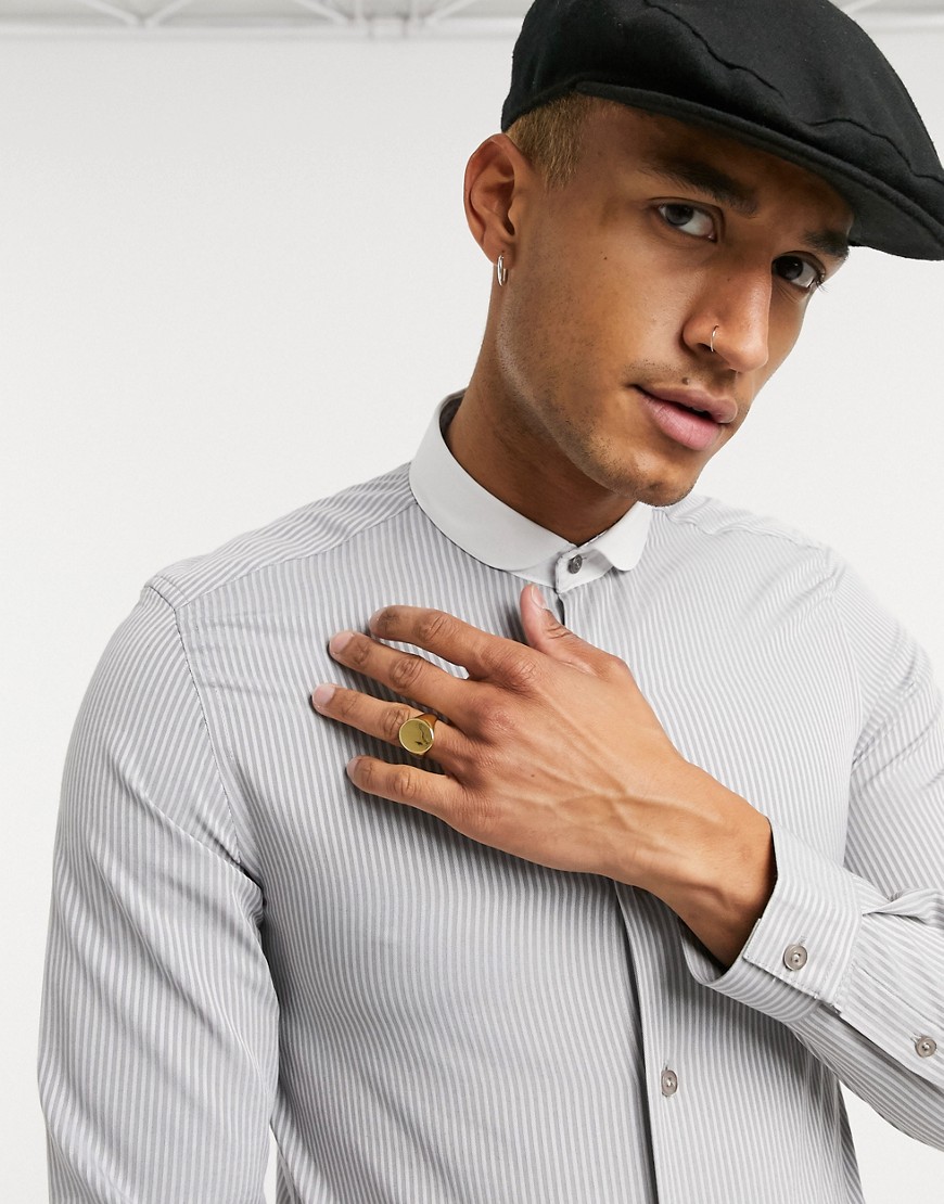 Shelby & Sons - Slim-fit overhemd met contrasterende penny kraag en grijze strepen-Grijs
