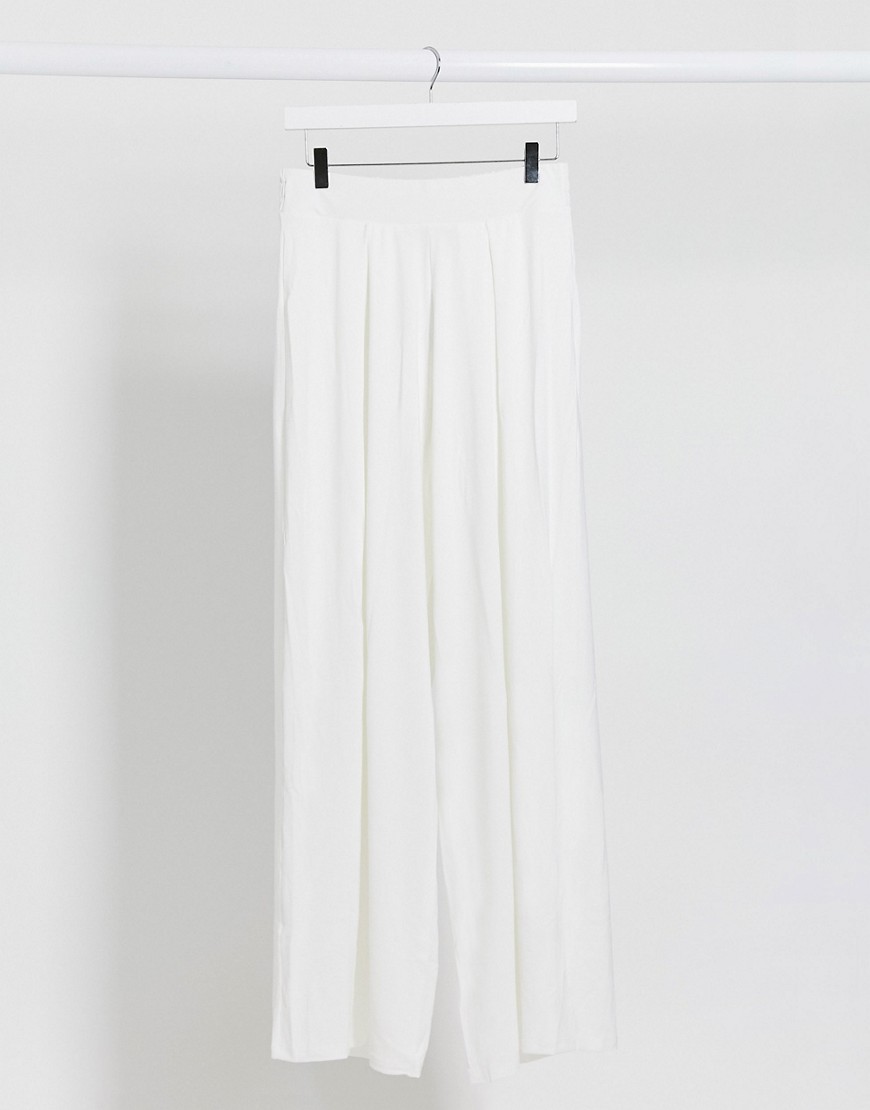 фото Широкие базовые трикотажные брюки белого цвета asos design-белый