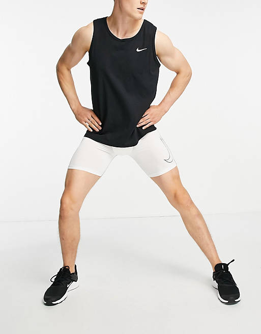 Hombre Pantalones cortos | Shorts blancos interiores Dri-FIT de Nike Pro Training - JX70831