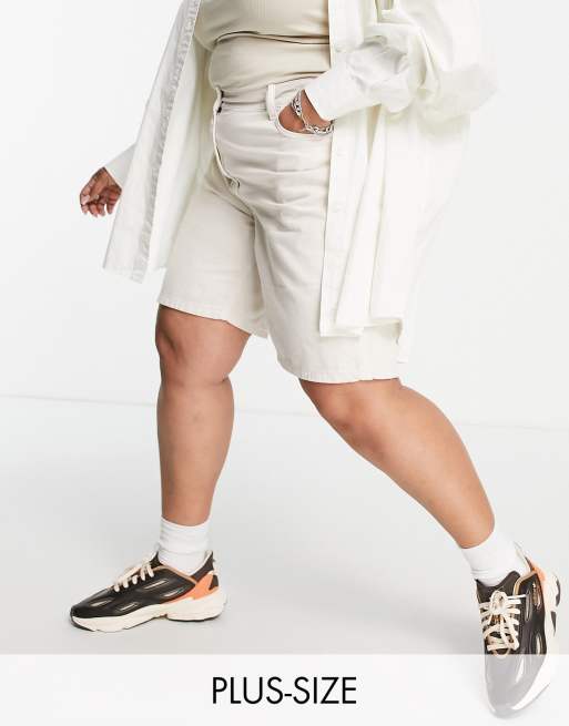 Shorts dad color crudo holgados de estilo años 90 de COLLUSION Plus