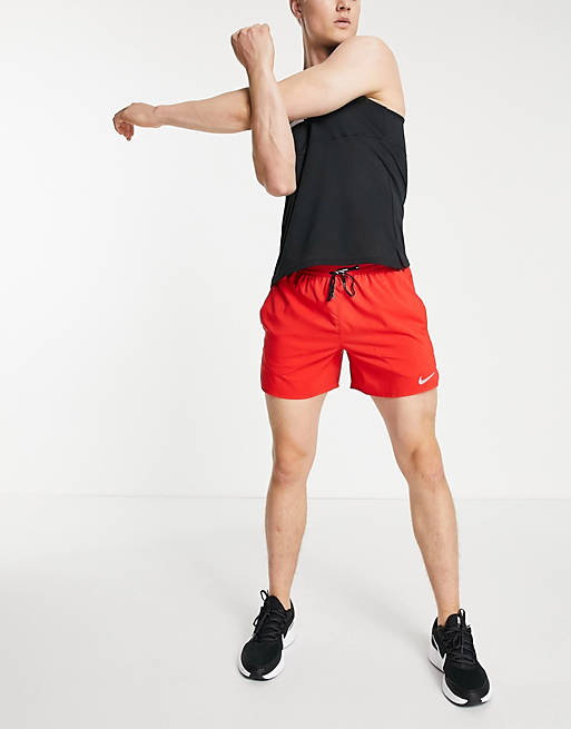 Hombre Pantalones cortos | Shorts de 5 pulg. rojos Flex Stride de Nike Running - QI40522