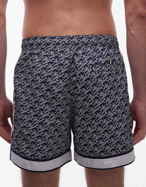 Shorts de baño azul marino con estampado integral y cordón ajustable de Tommy Hilfiger , 4 de 5