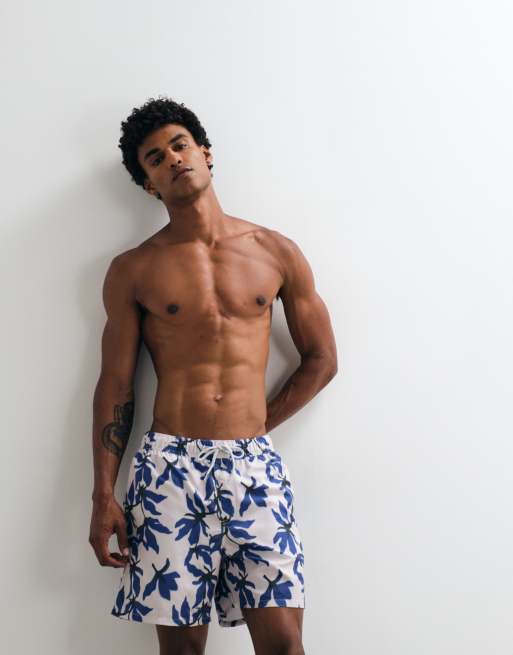 Shorts de baño azules de largo medio con estampado floral de ASOS DESIGN, 2 de 5