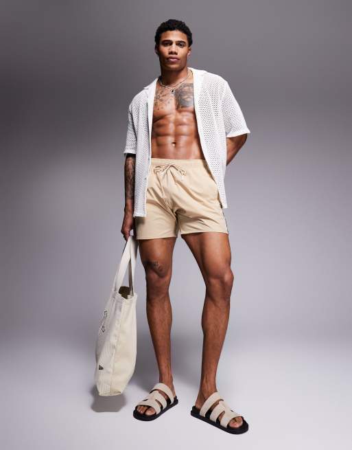 Shorts de baño beis claro con raya lateral y logo Iconic de BOSS