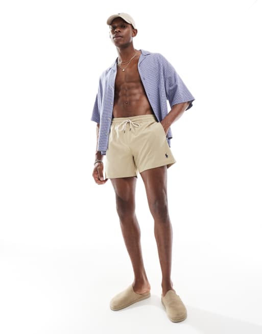 Shorts de baño beis de talle medio y corte slim con logo Traveler de Polo Ralph Lauren
