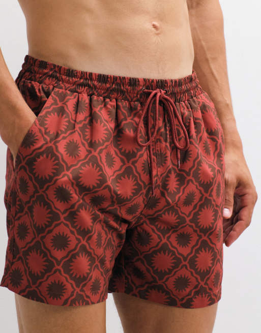 Shorts de baño color óxido con estampado de reloj solar de South Beach, 4 de 9