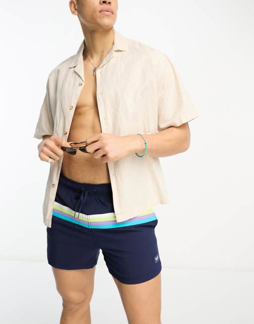 Short con sales diseños