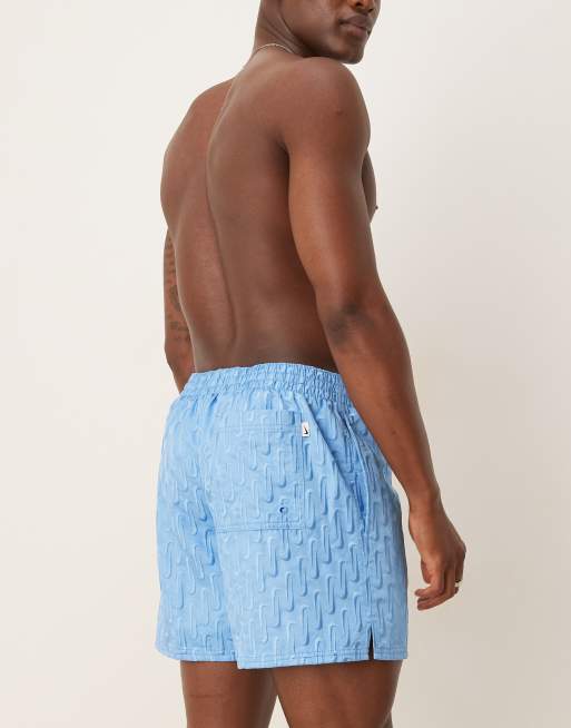 Shorts de baño de 5" azules con logo Swoosh Link Volley de Nike, 4 de 4