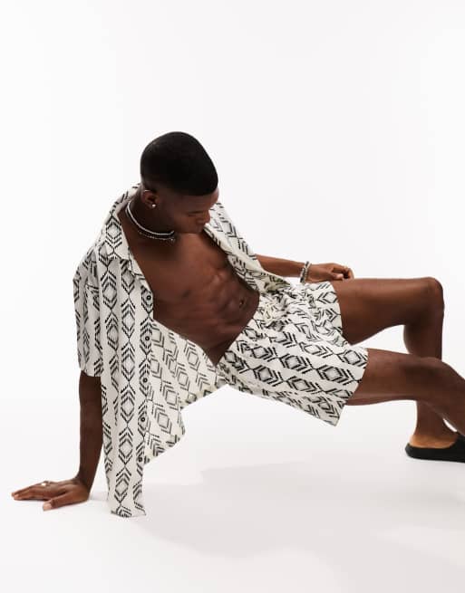 Shorts de baño de largo medio con estampado de ASOS DESIGN (parte de un conjunto)