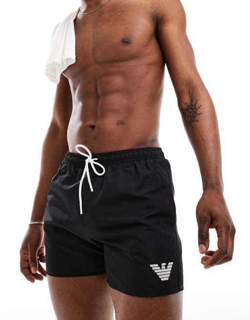 Shorts de baño negros básicos con logo de Emporio Armani