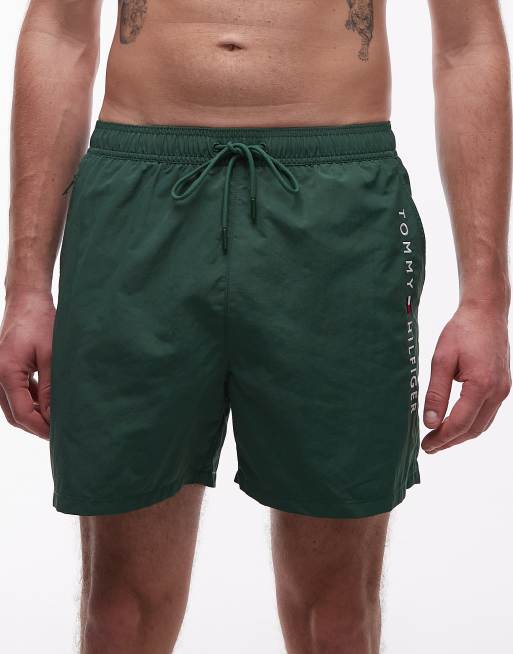 Shorts de baño verdes con logo, cordón ajustable y bolsillo con cremallera de Tommy Hilfiger , 5 de 5