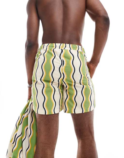 Shorts de baño verdes y blancos con estampado a rayas onduladas de Hunky Trunks (parte de un conjunto), 5 de 5